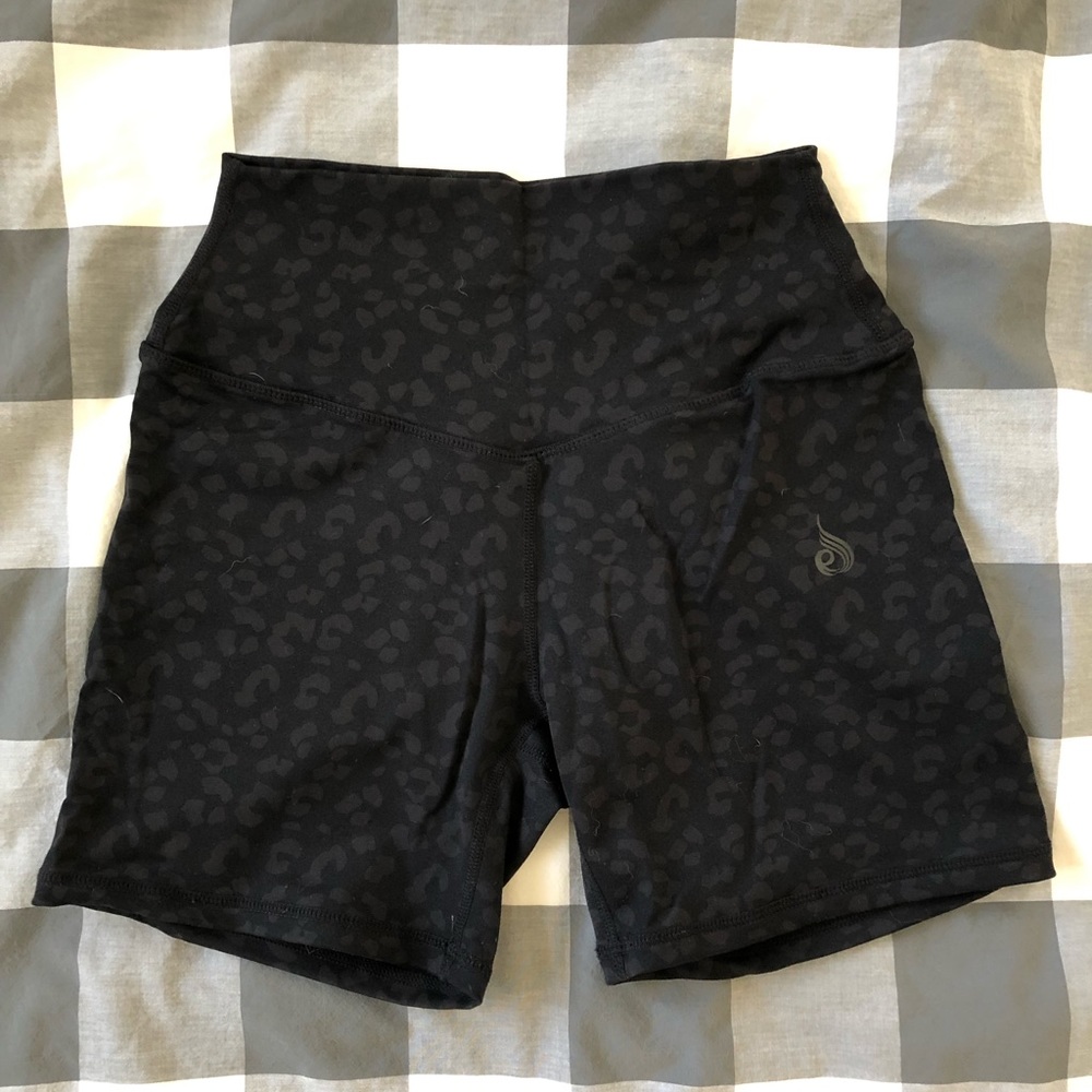 Ryderwear Hybrid Mid Length Shorts Black Leopard